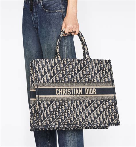 borsa dior blu|Borse a mano di lusso e tote bag da donna firmate .